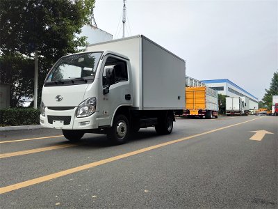 躍進(jìn)小福星S70單排排半冷藏車